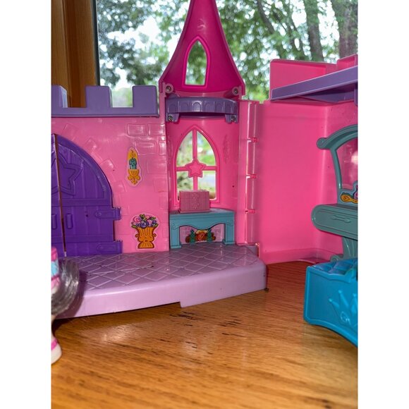 Fisher-Price Little People Disney Princess Castle Playset With Figures & Horse - Picture 8 of 11